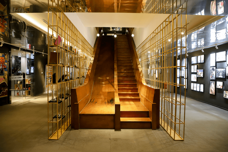 IM电竞·(中国)官方网站办公环境