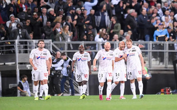 手机游戏官网绿色征程 为非RMB玩家打造绿色手机游戏